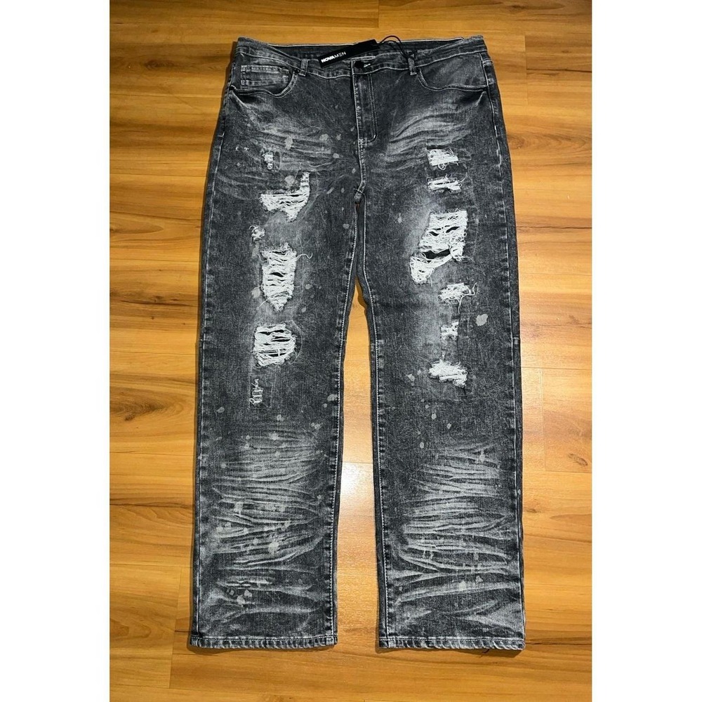 Mens NWT Fashion Nova Distressed Straight Leg Denim Jeans